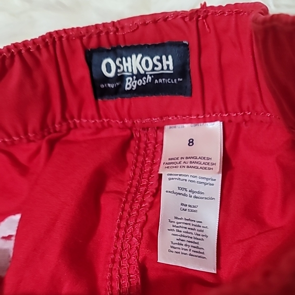 OshKosh B'gosh, Boy's Red Shorts, size 8 - Picture 2 of 7